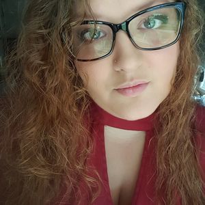 Meet your Posher, Marissa